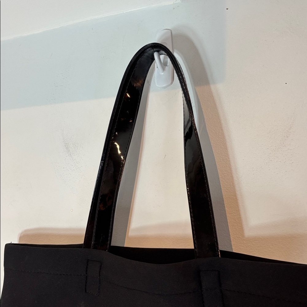 MAC cosmetics large black neoprene tote bag - Picture 4 of 10